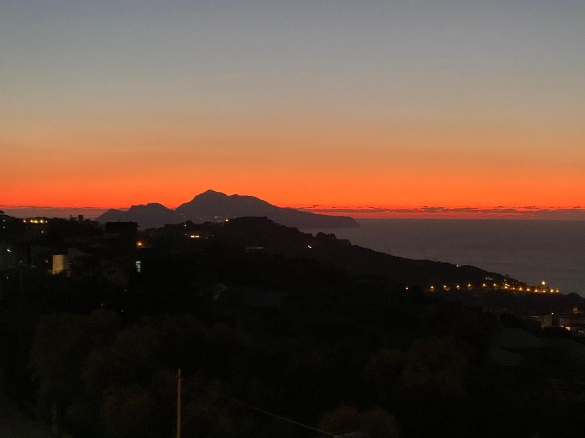 Bed and Breakfast Il Chiostro Massa Lubrense Exterior foto